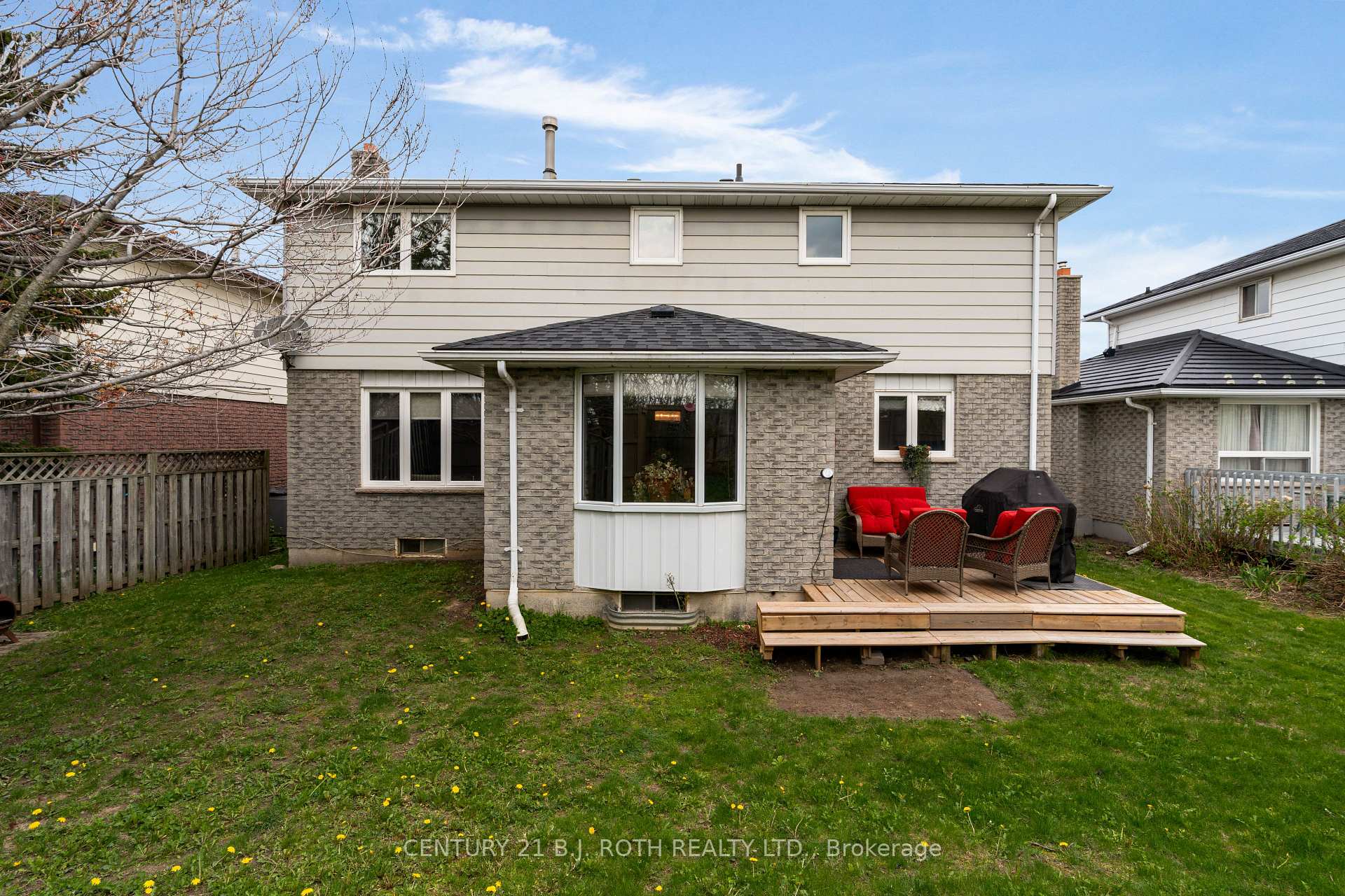 37 Laurentian Lane