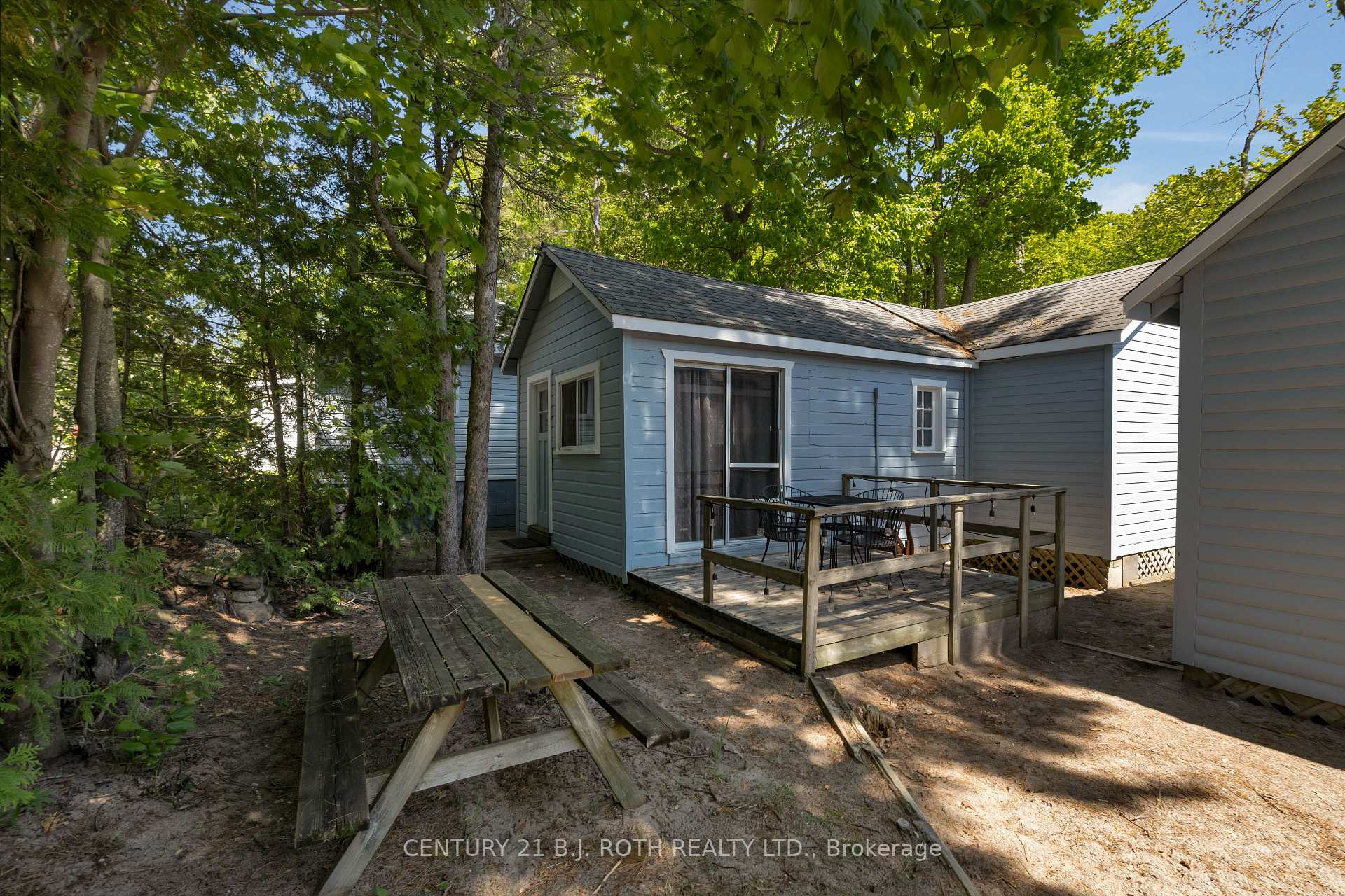 2026 Tiny Beaches Road S