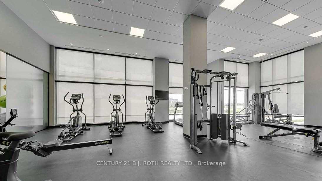 681 Yonge Street N 201
