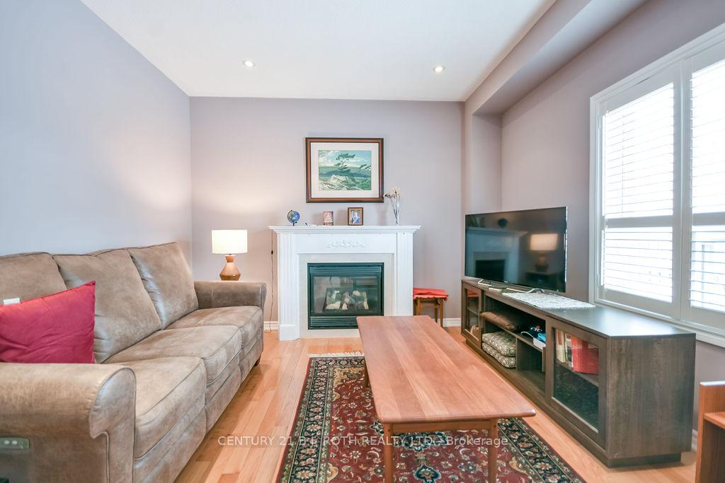 24 Connaught Lane