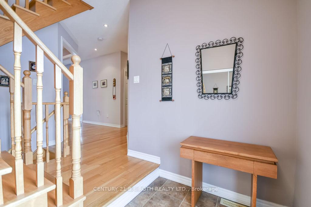 24 Connaught Lane