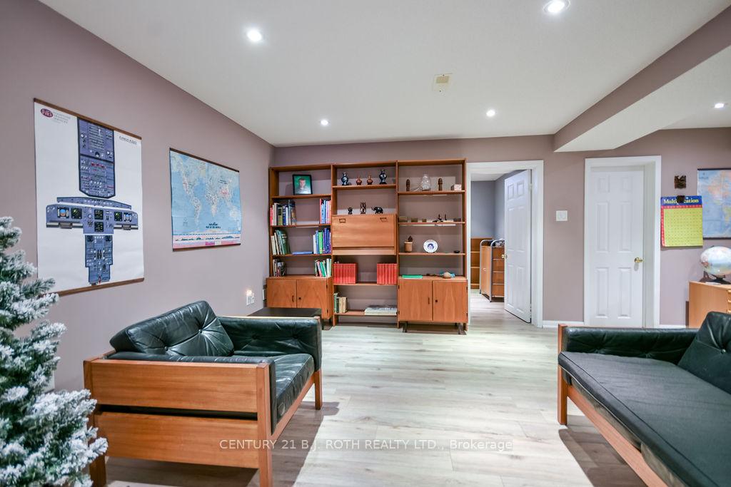 24 Connaught Lane