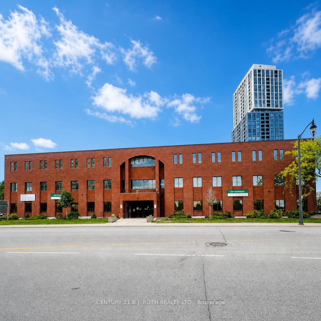 34 Simcoe Street 301,302,303
