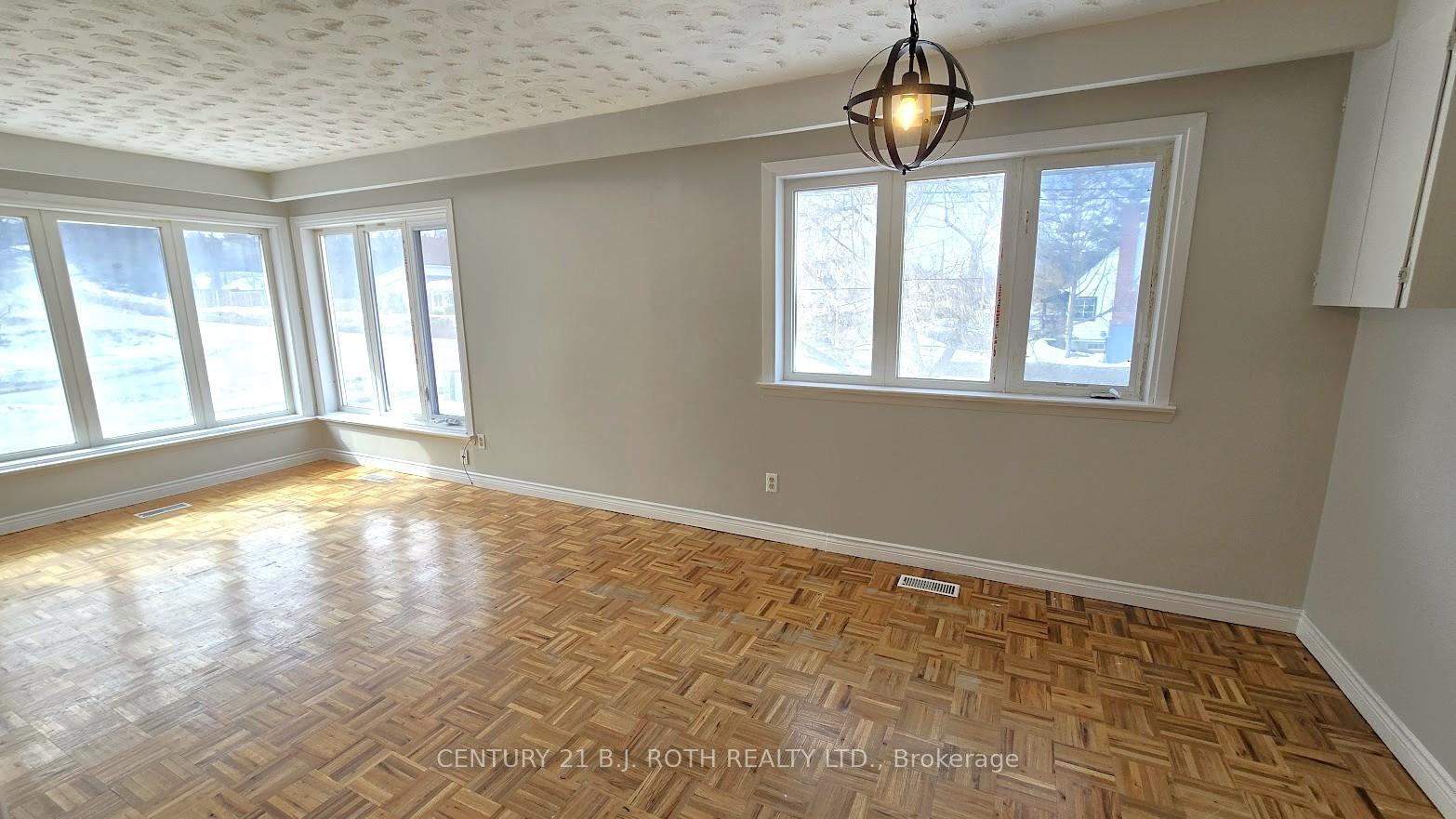41 Bayview Drive Upper