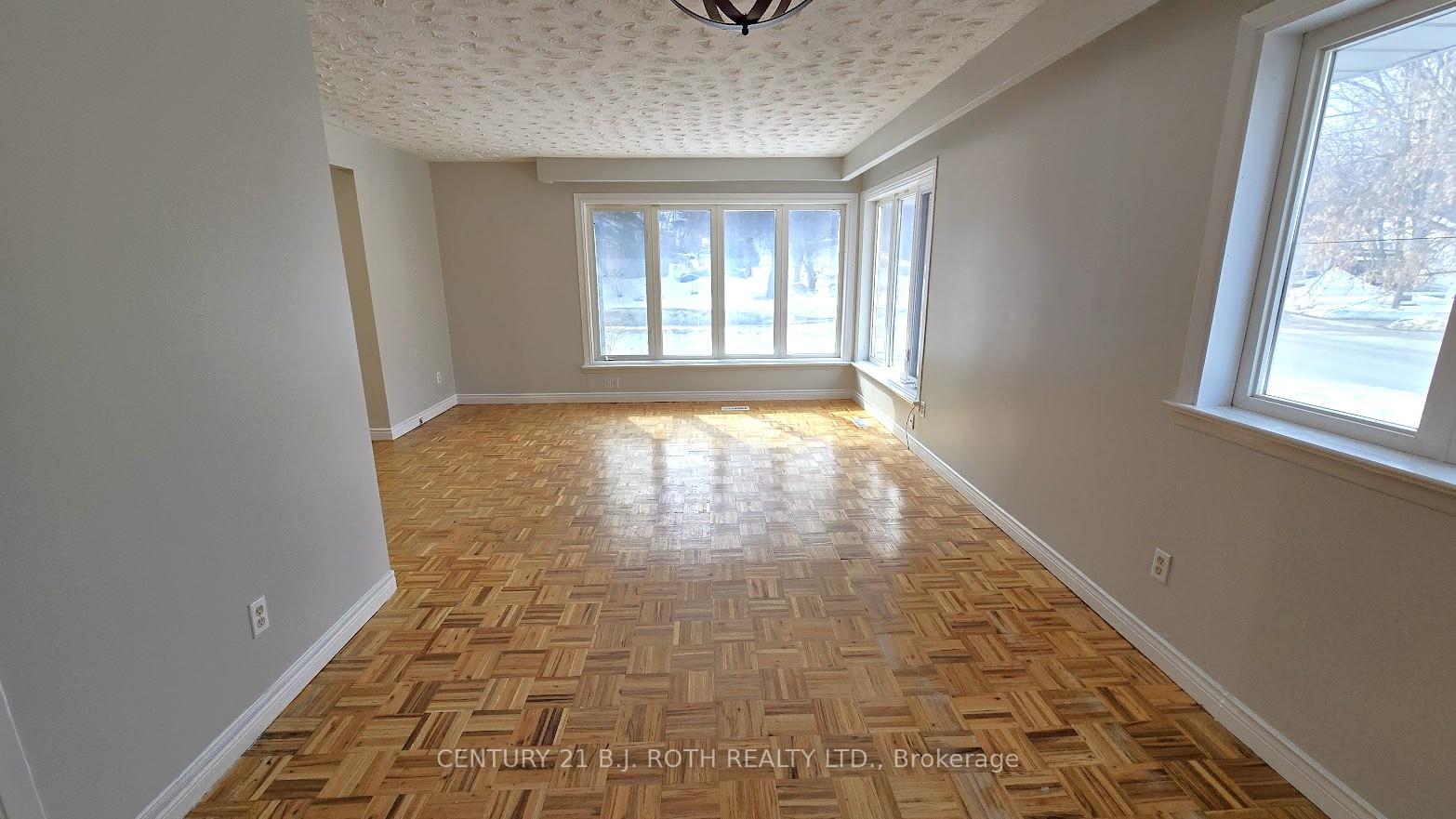 41 Bayview Drive Upper