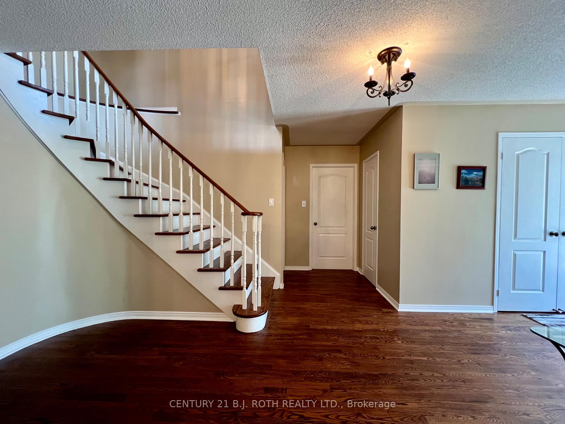 47 Looker Drive