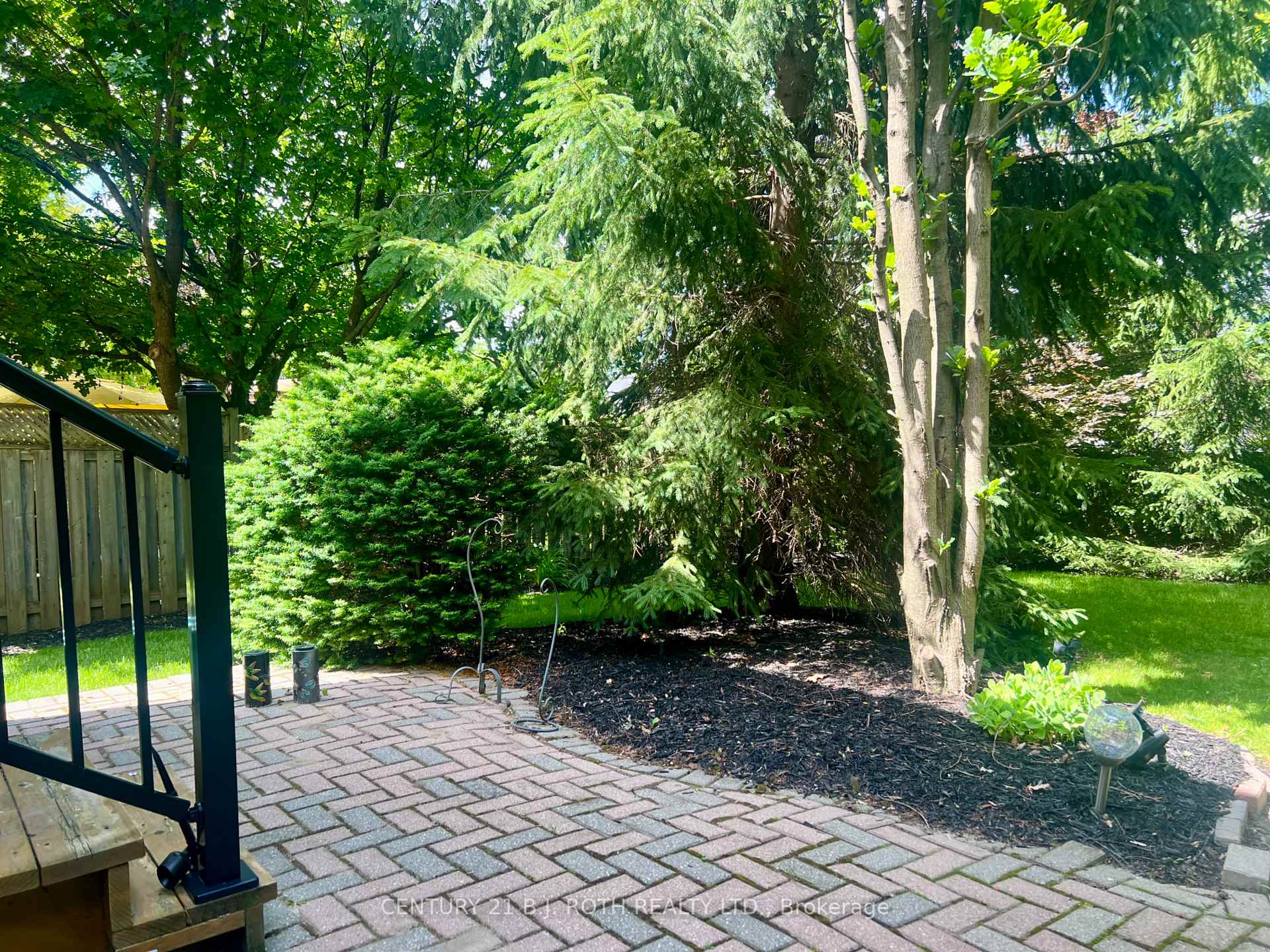 47 Looker Drive