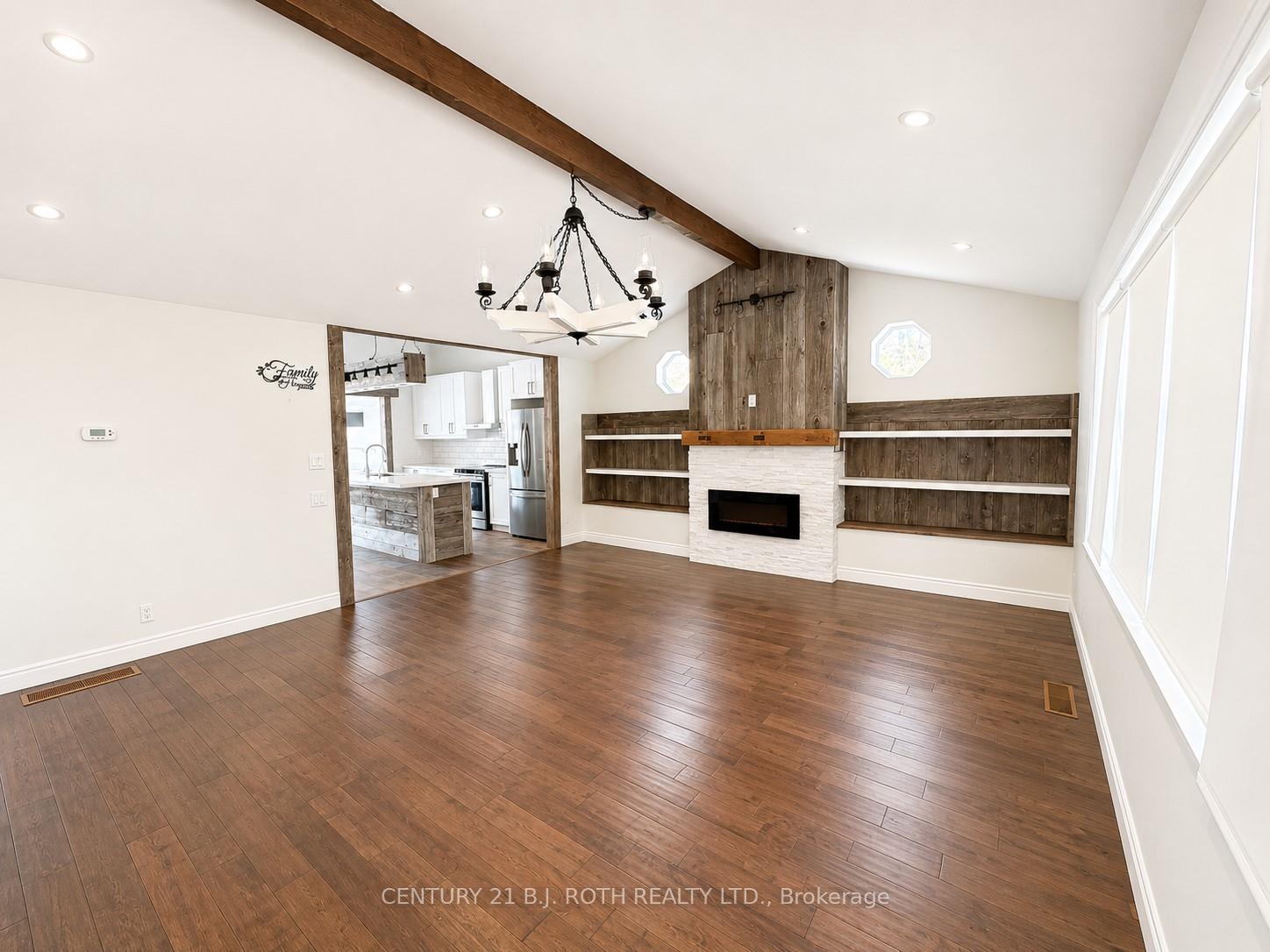 288 RIVER Road E