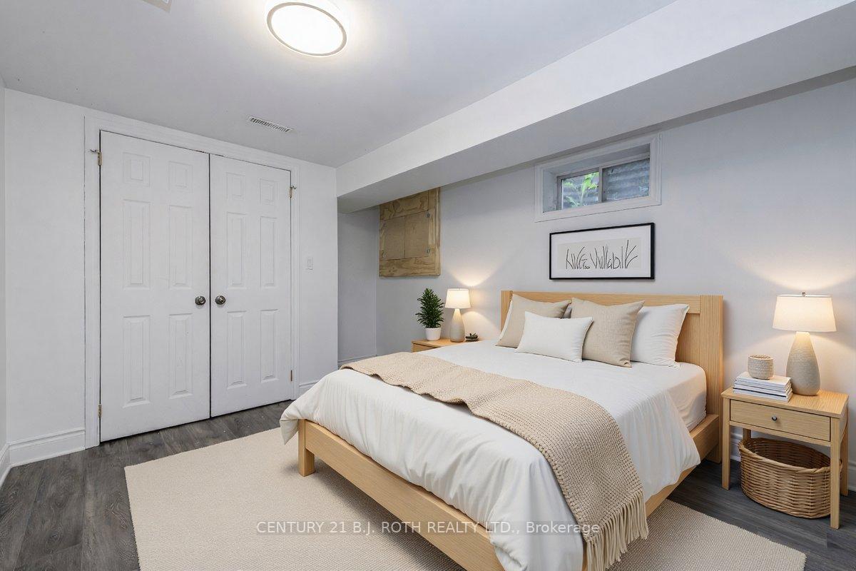 36 Cynthia Court E
