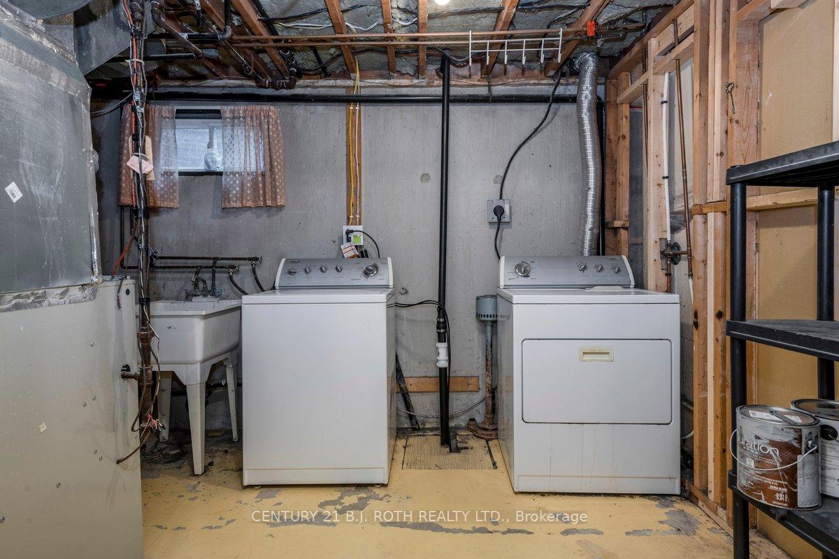 36 Cynthia Court E