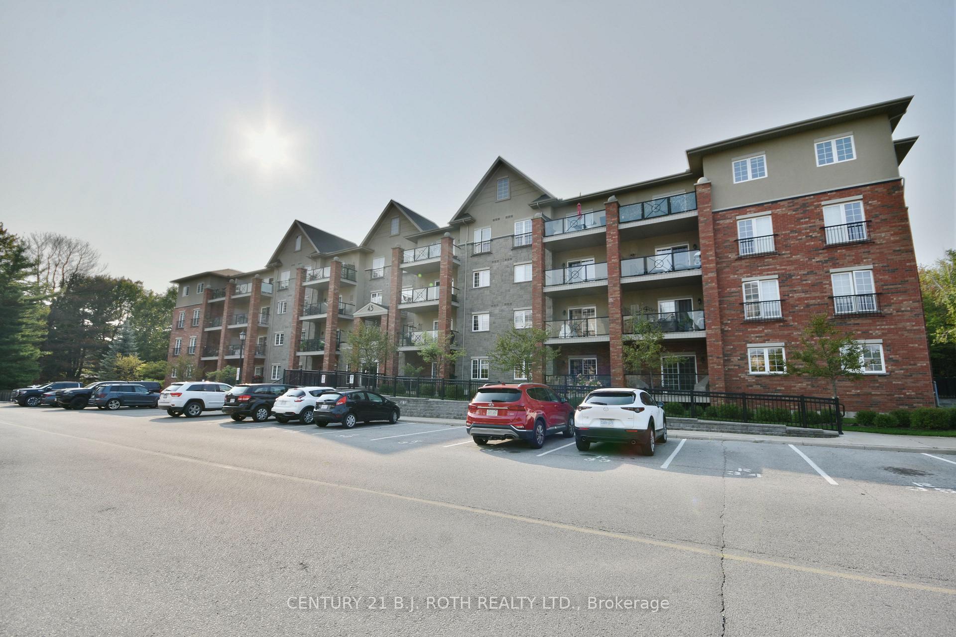 43 Ferndale Drive S 104