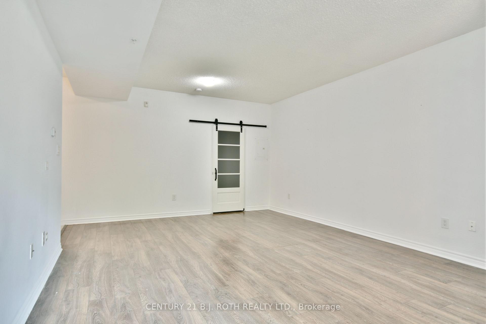 43 Ferndale Drive S 104