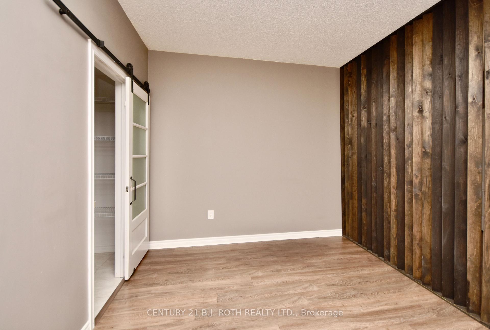 43 Ferndale Drive S 104