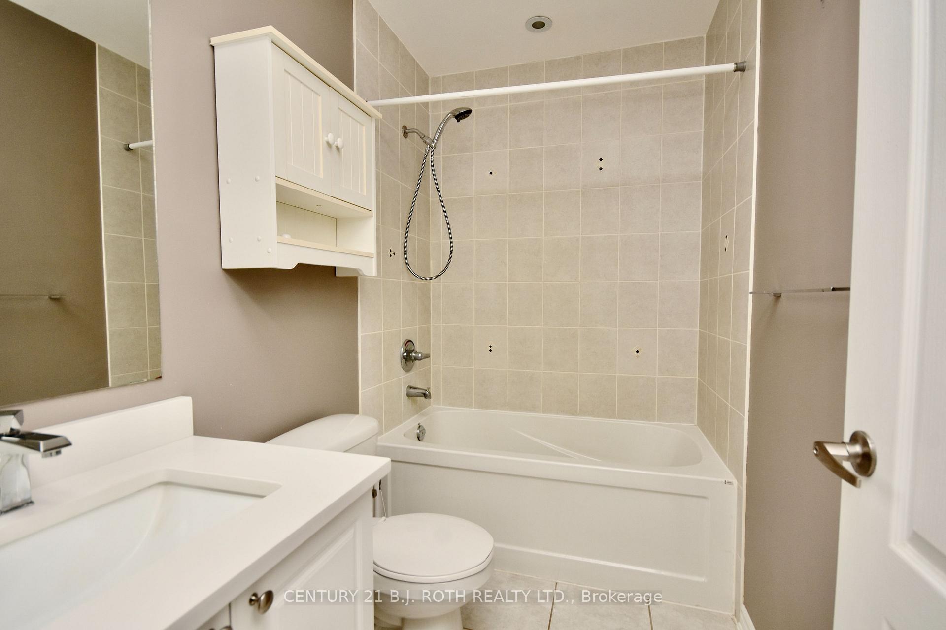 43 Ferndale Drive S 104