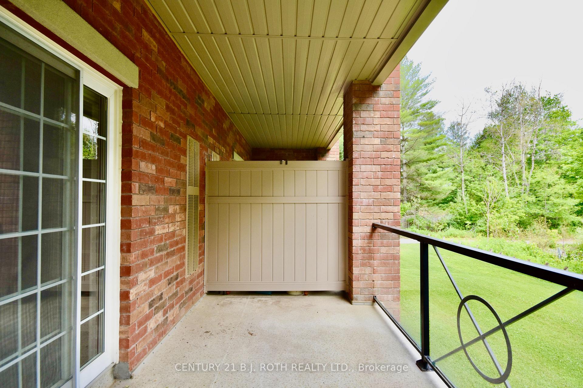 43 Ferndale Drive S 104