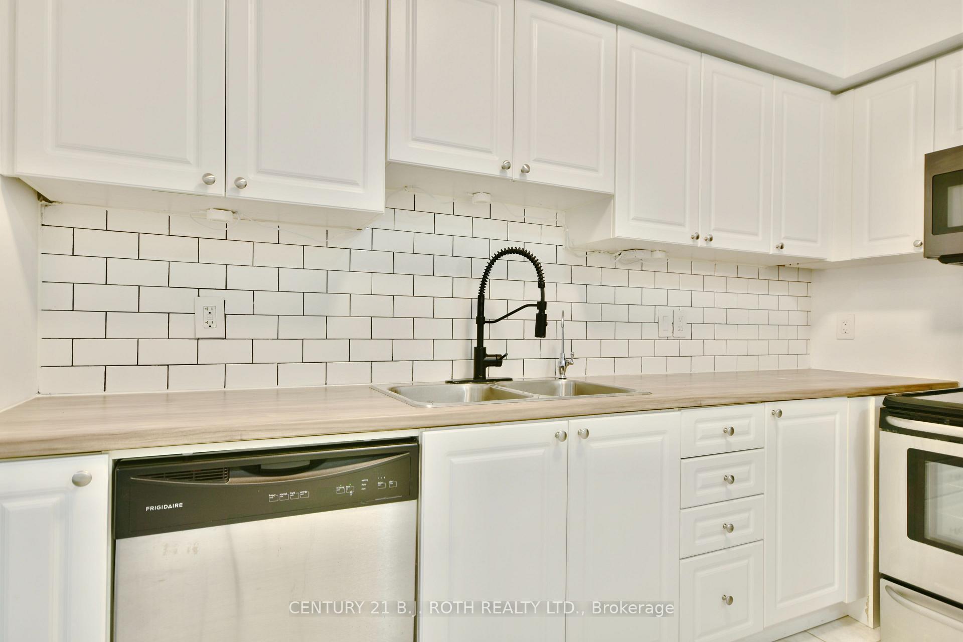 43 Ferndale Drive S 104