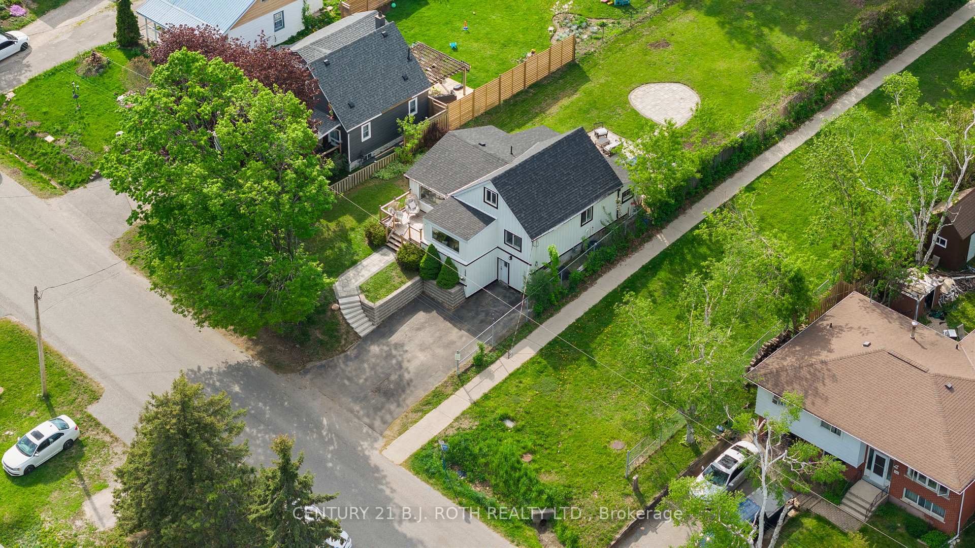 390 Arthur Street