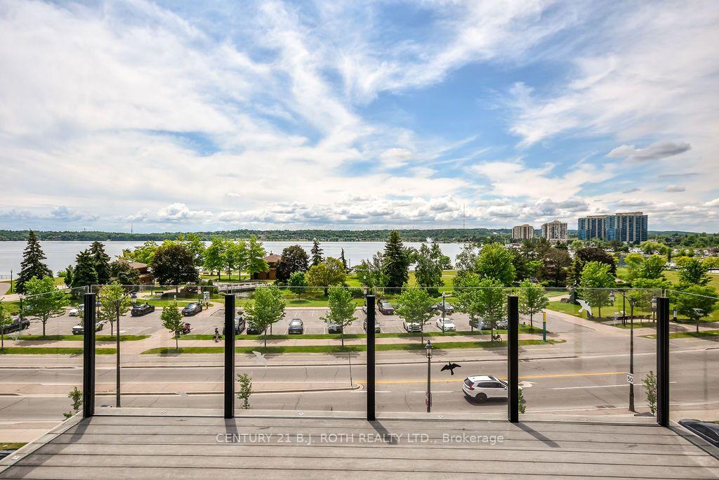 119 DUNLOP Street E Level 4