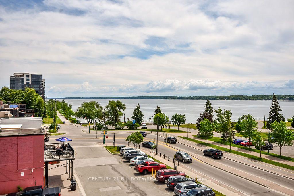 119 DUNLOP Street E Level 4