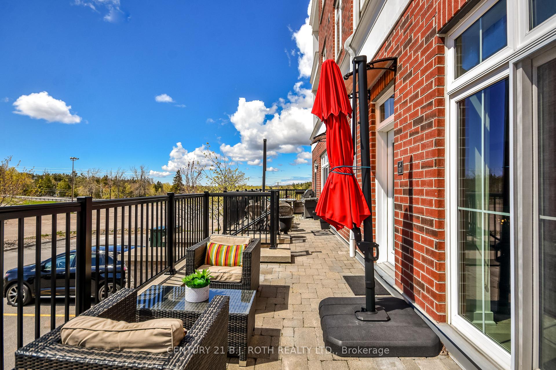 40 Horseshoe Boulevard 107
