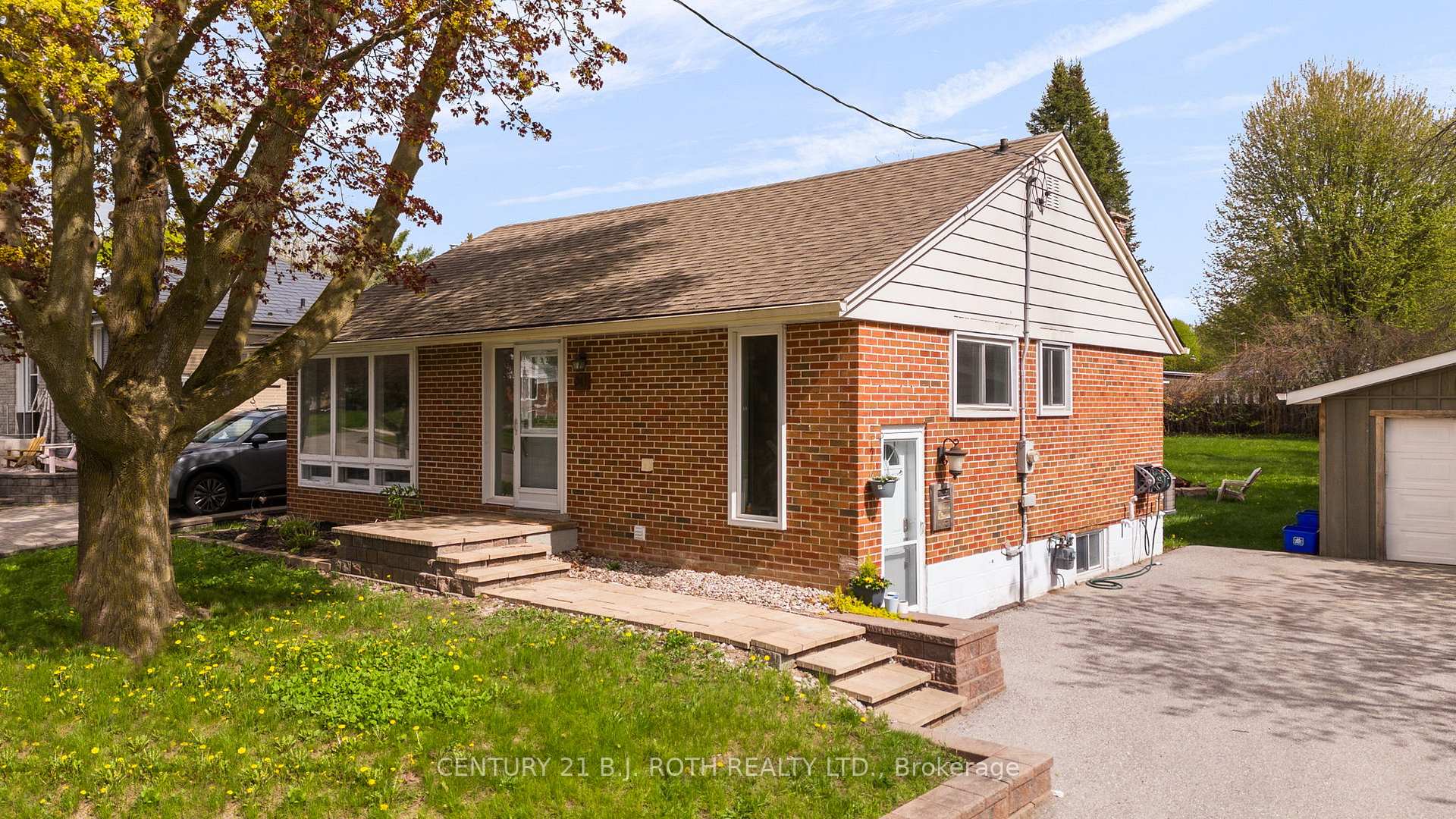 243 Wellington Street E Lower Level