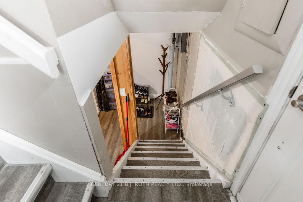 243 Wellington Street E Lower Level