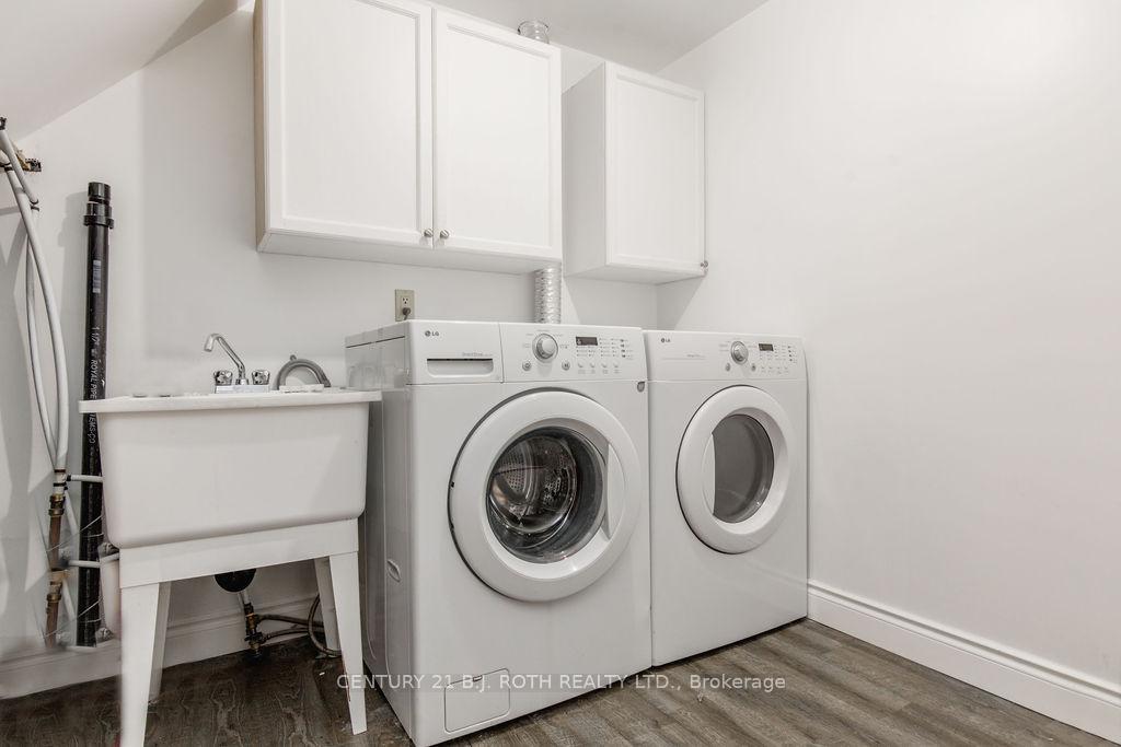 243 Wellington Street E Lower Level