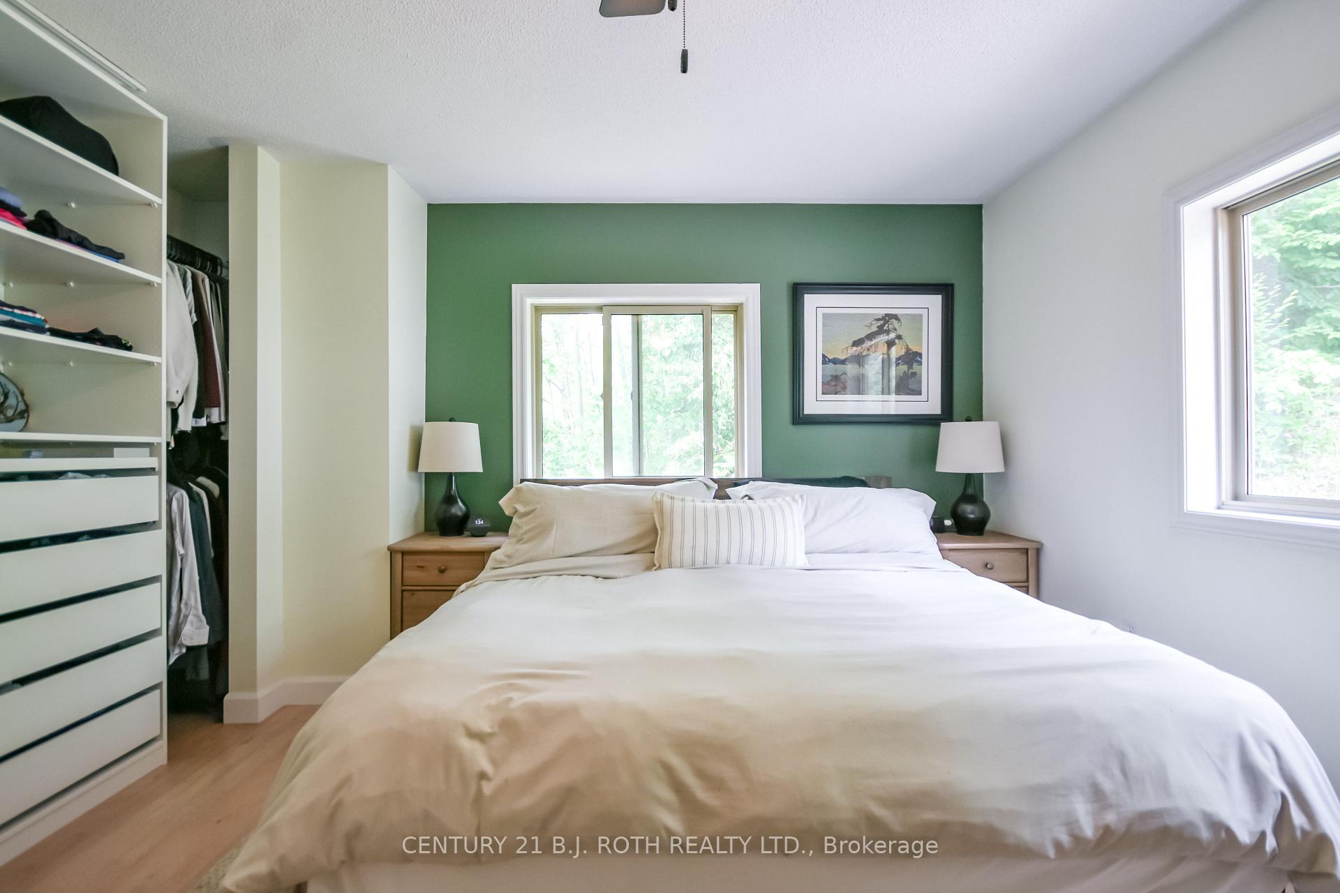 29 ALGONQUIN Trail