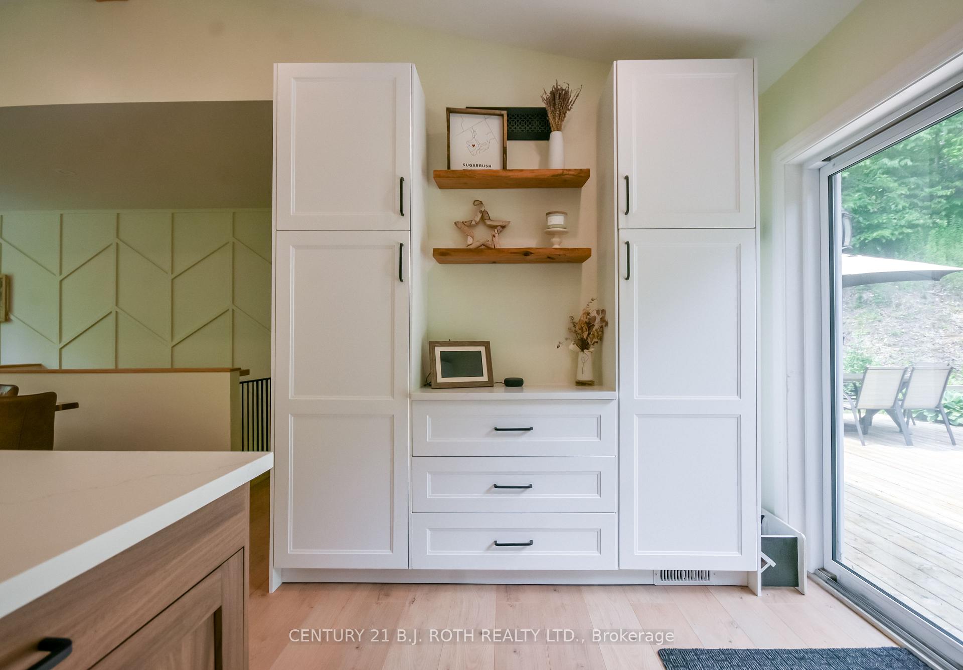 29 ALGONQUIN Trail