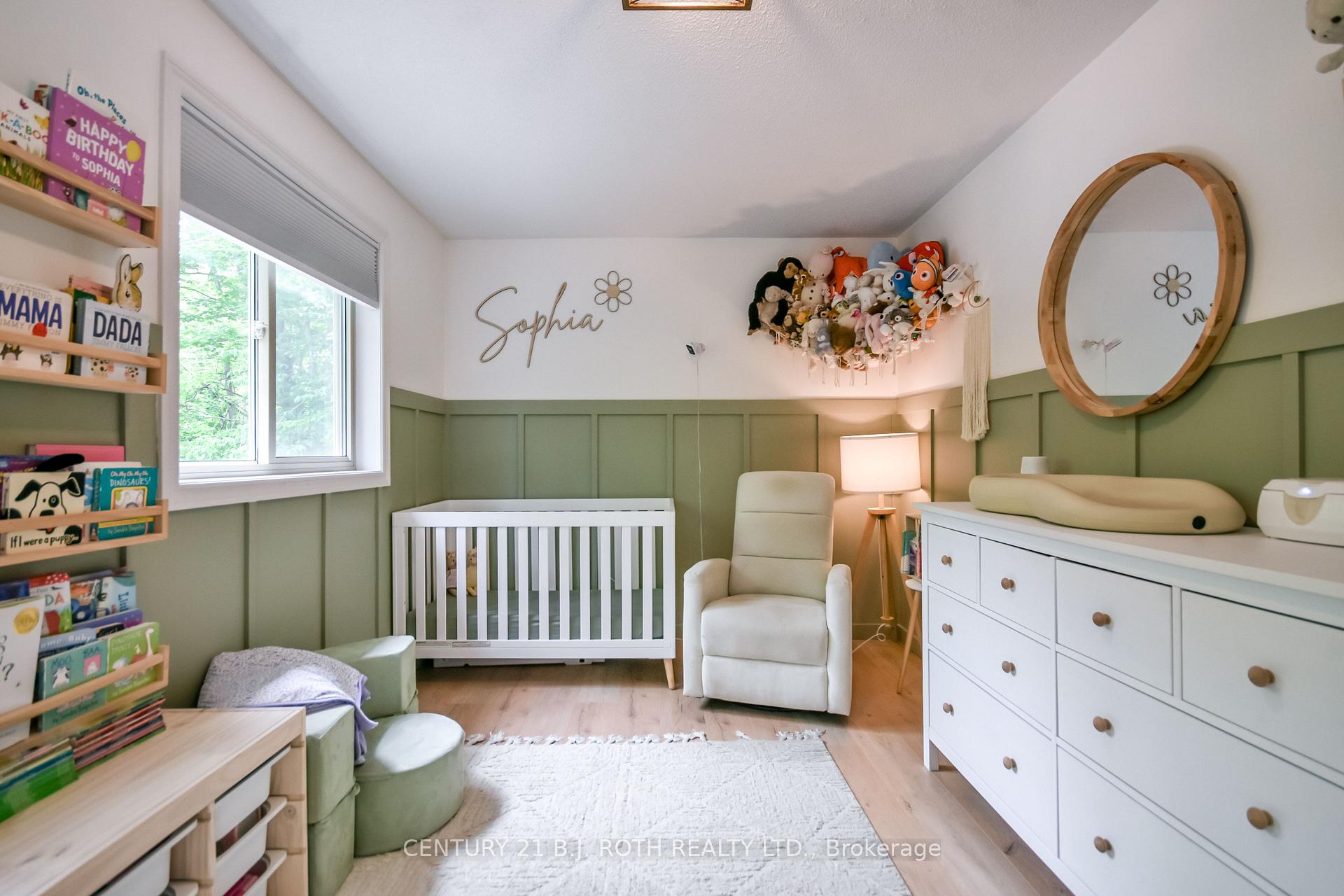 29 ALGONQUIN Trail