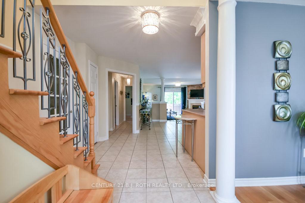 30 McAvoy Drive