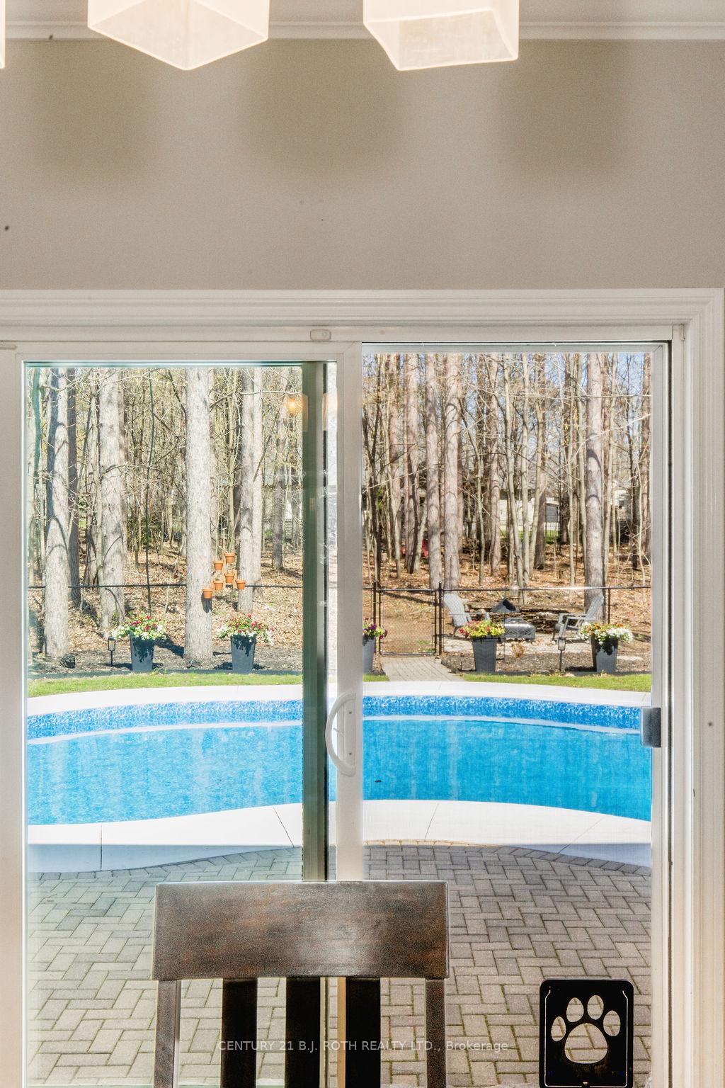 12 Lloyd Cook Drive E