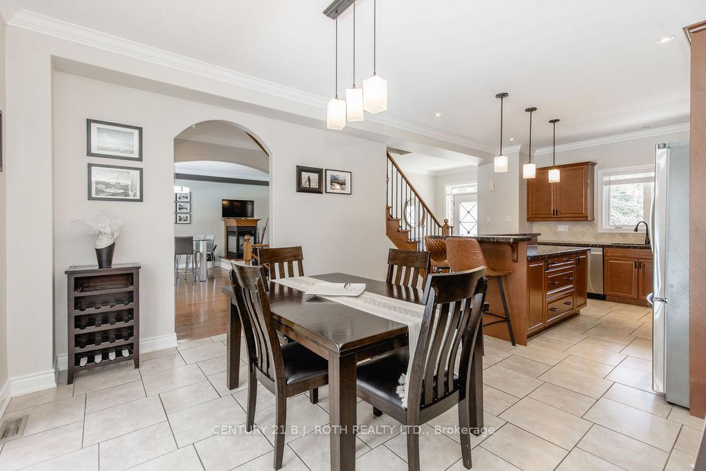 12 Lloyd Cook Drive E