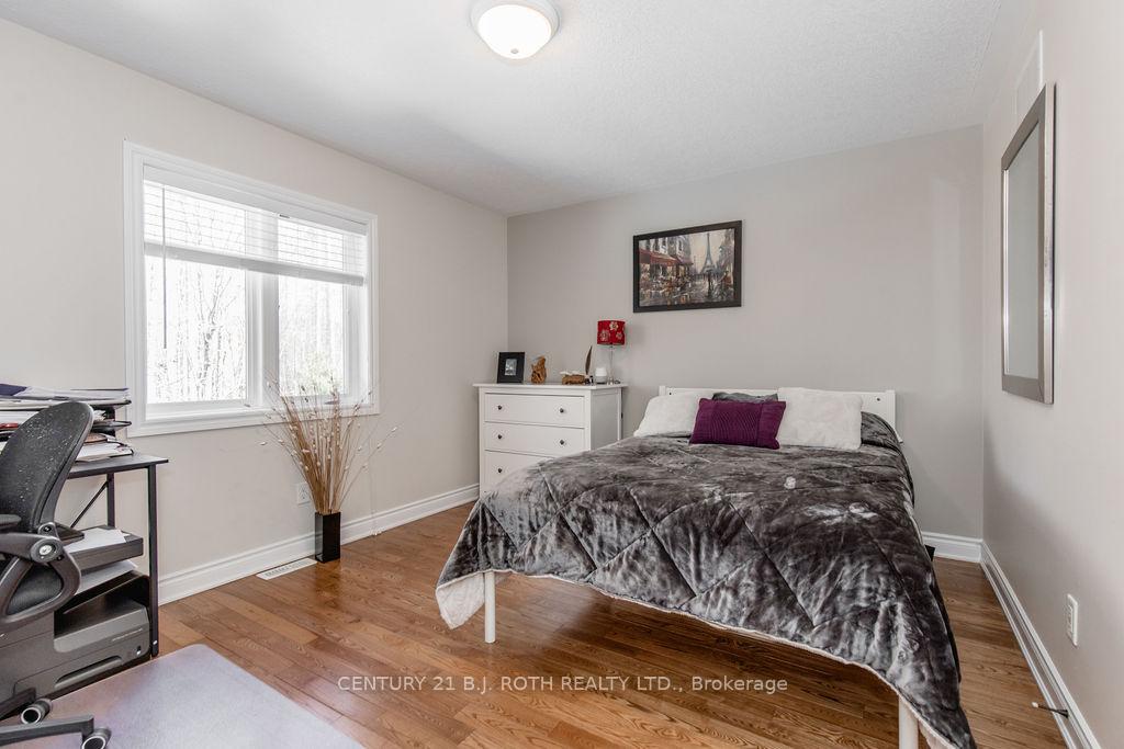 12 Lloyd Cook Drive E