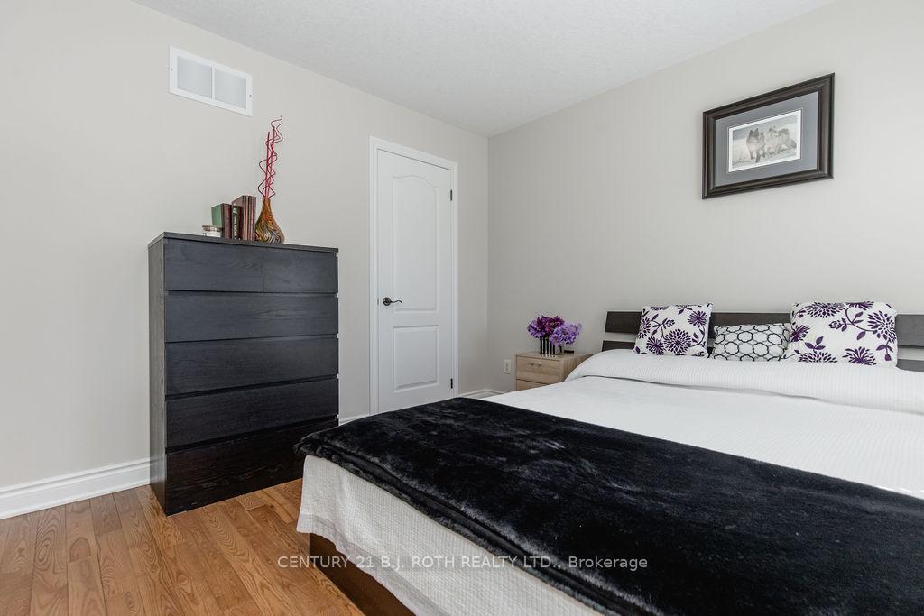 12 Lloyd Cook Drive E