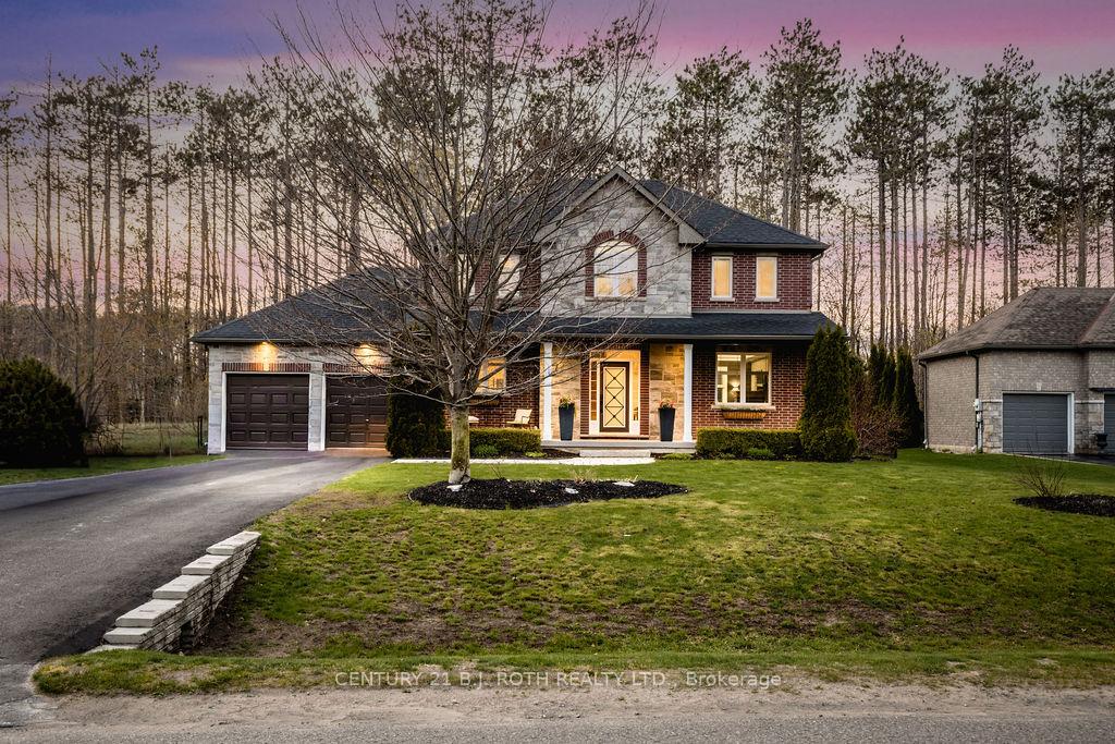 12 Lloyd Cook Drive E