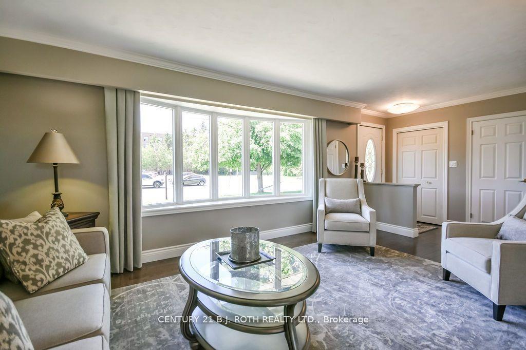 424 JAMIESON Drive