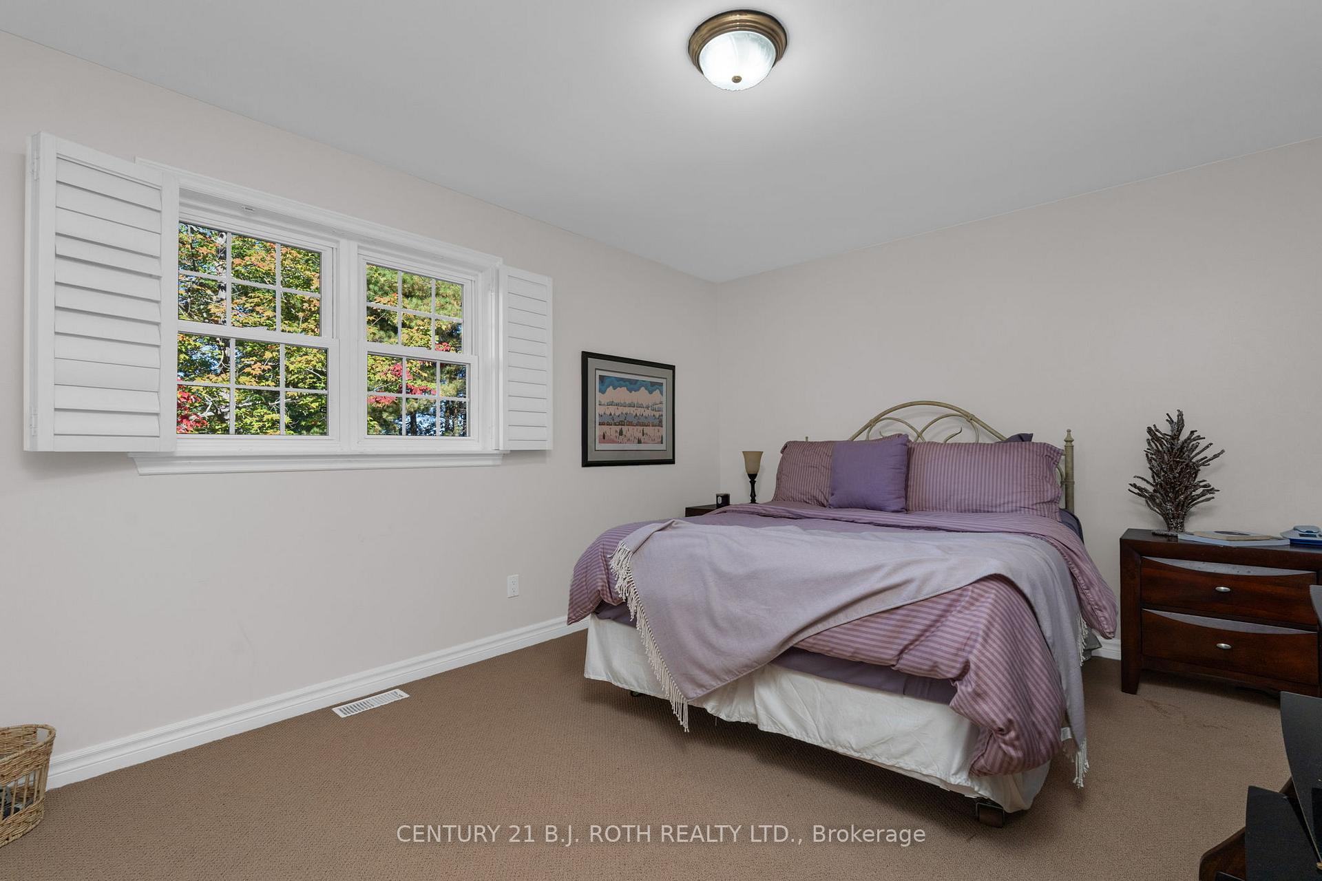 2710 Portage Trail