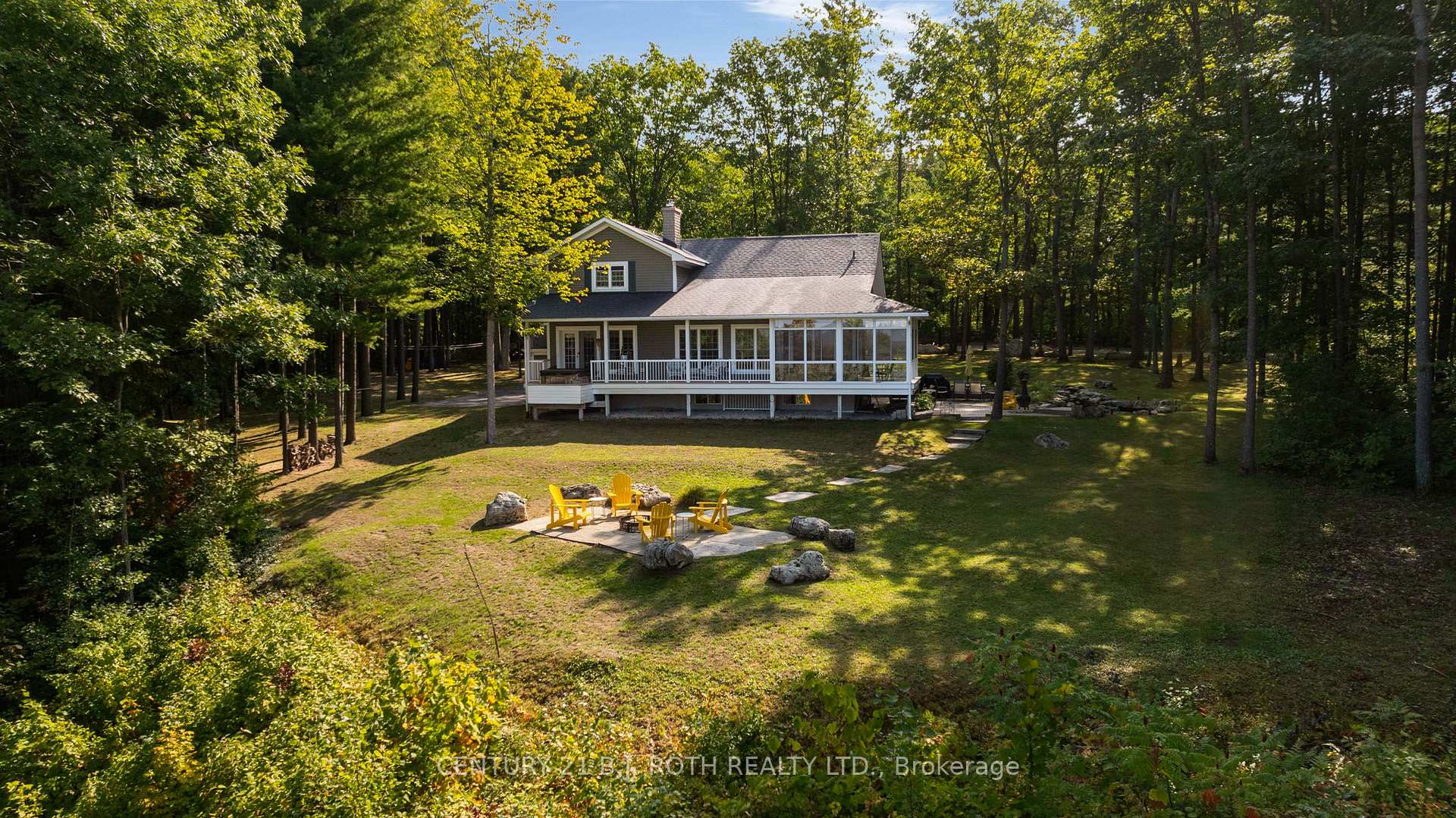 2710 Portage Trail