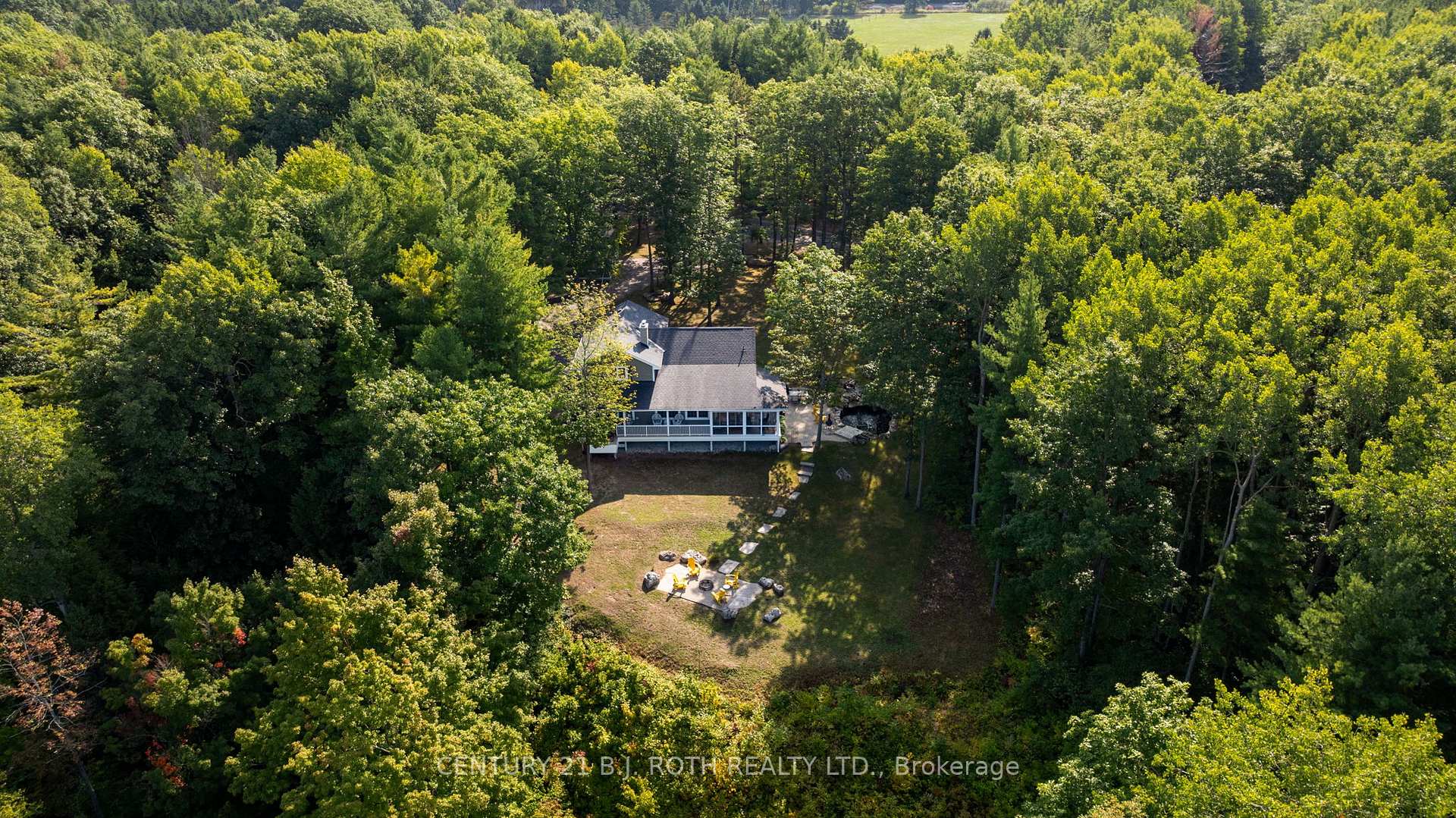 2710 Portage Trail