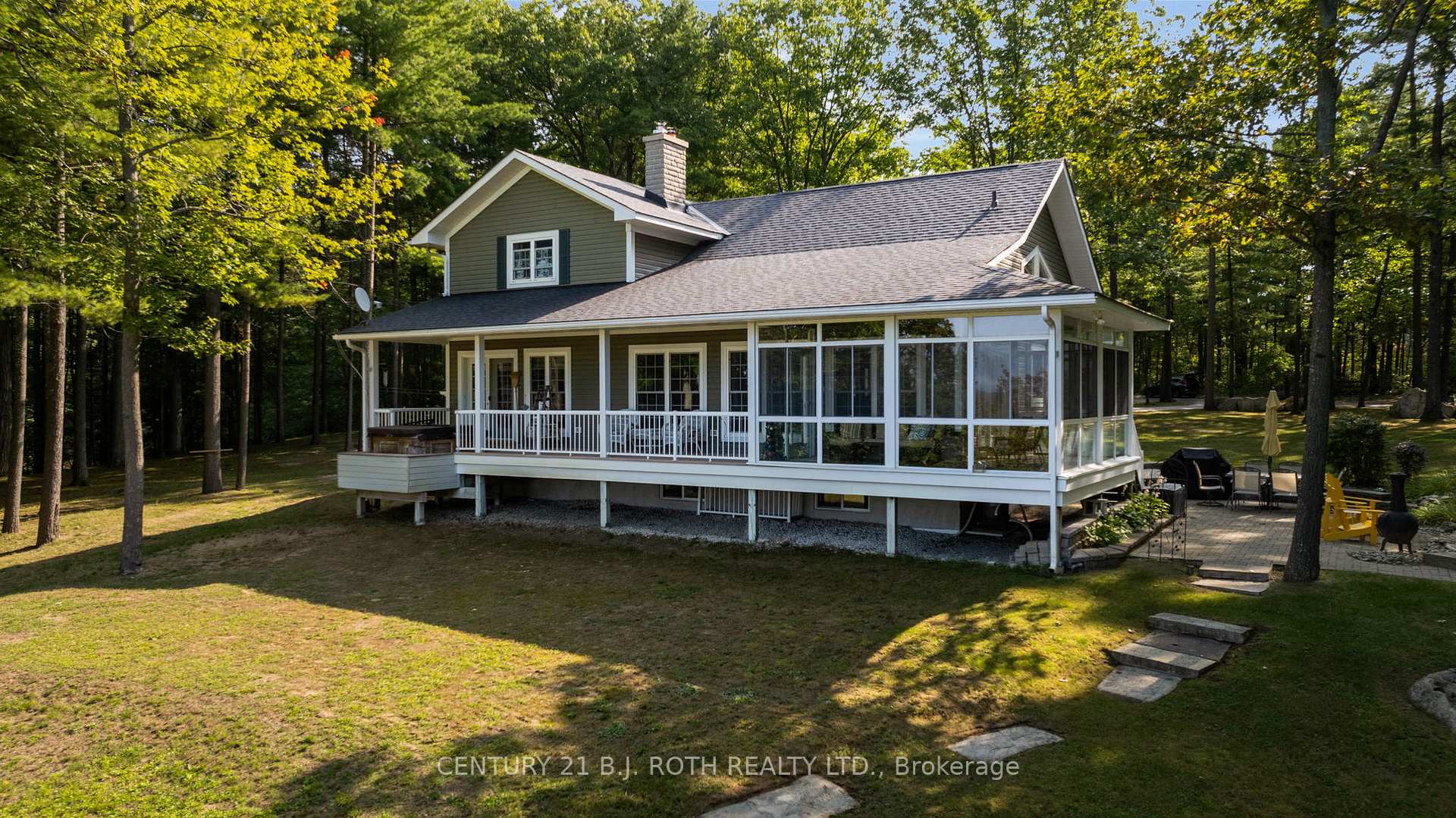 2710 Portage Trail