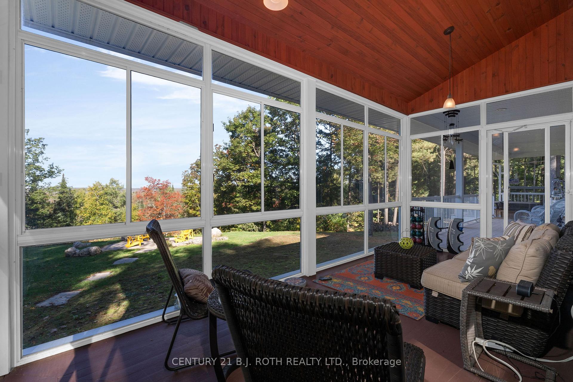 2710 Portage Trail