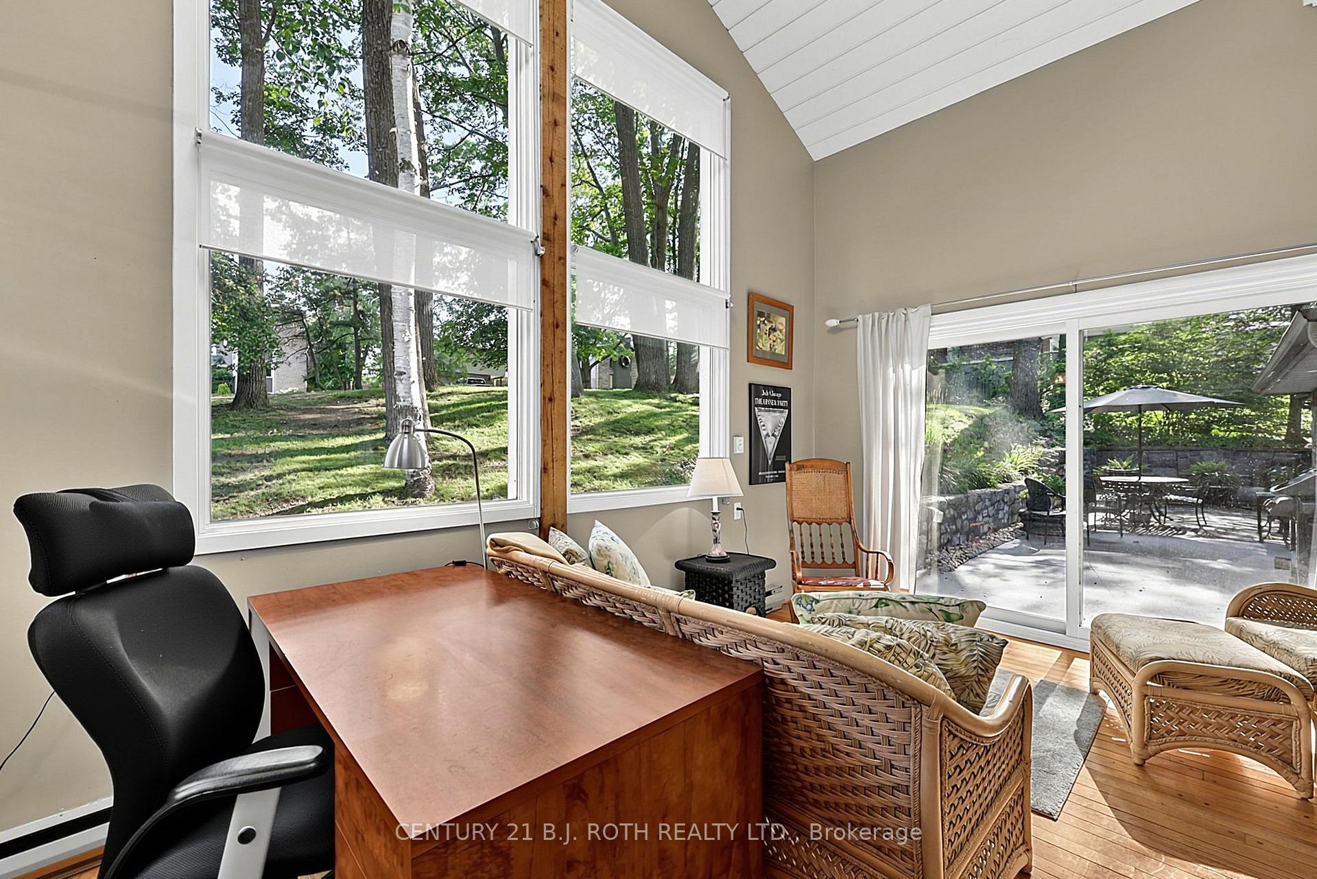 140 Shanty Bay Road