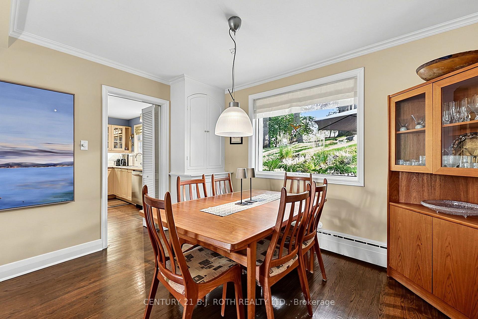 140 Shanty Bay Road