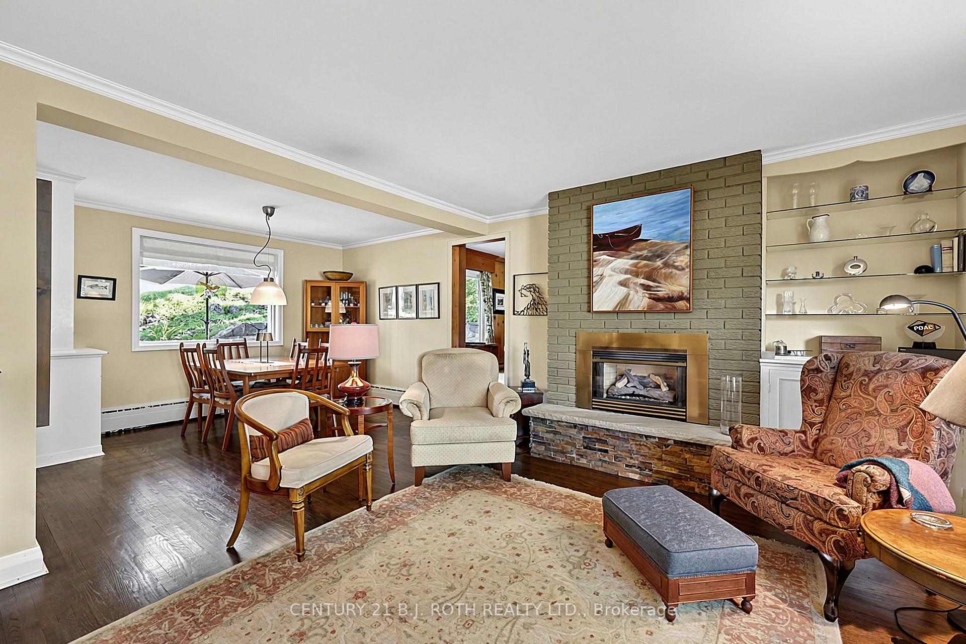 140 Shanty Bay Road