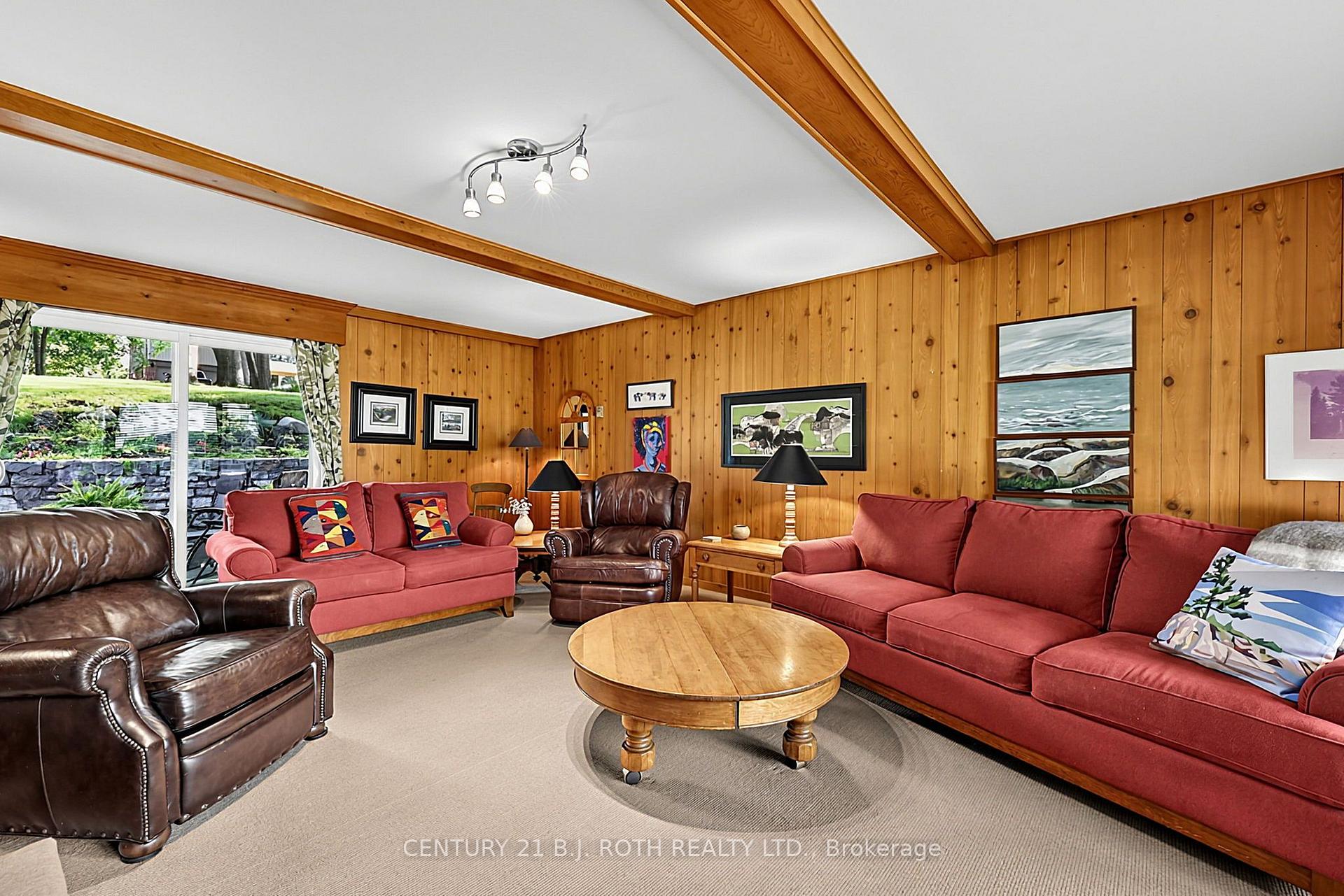 140 Shanty Bay Road