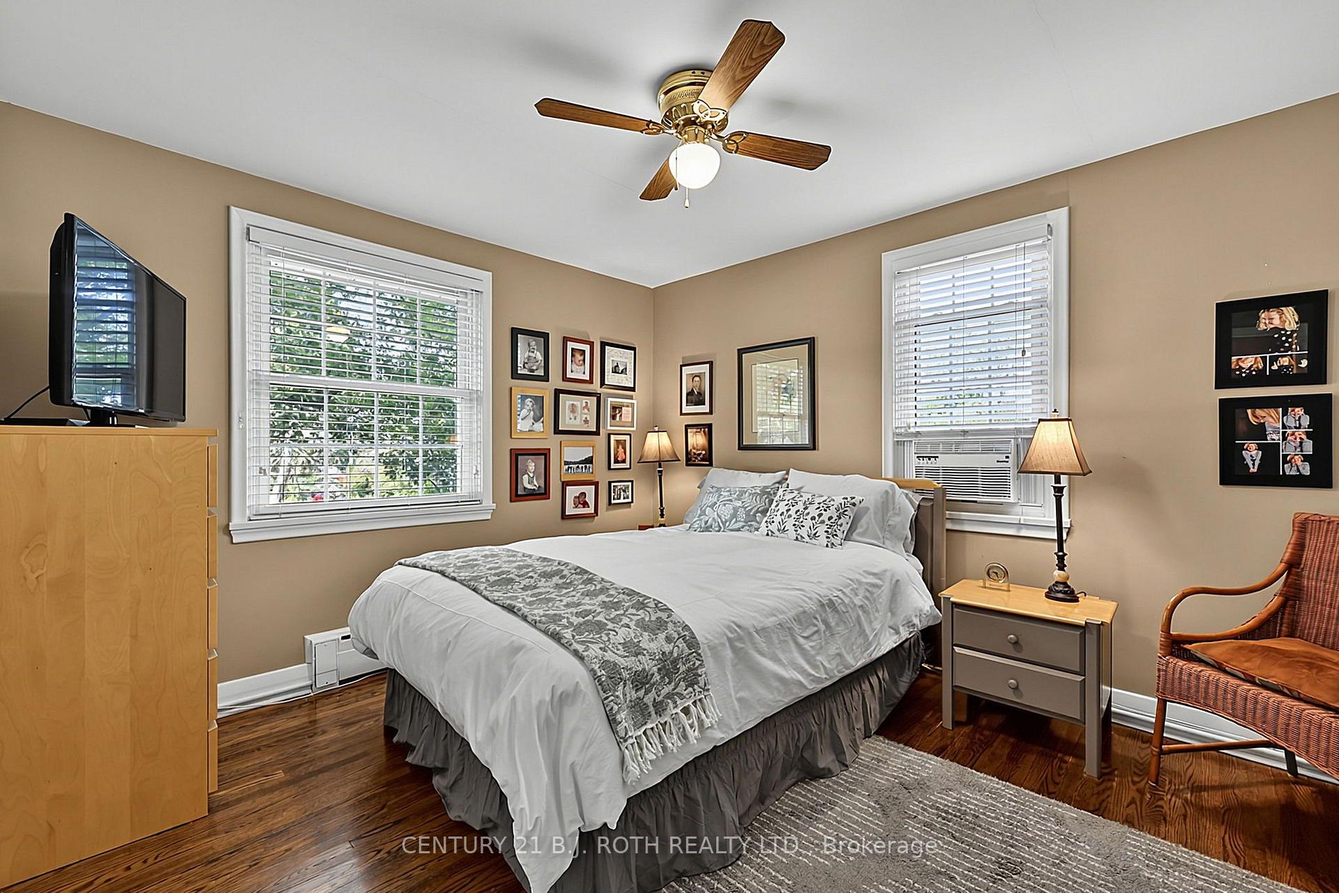 140 Shanty Bay Road