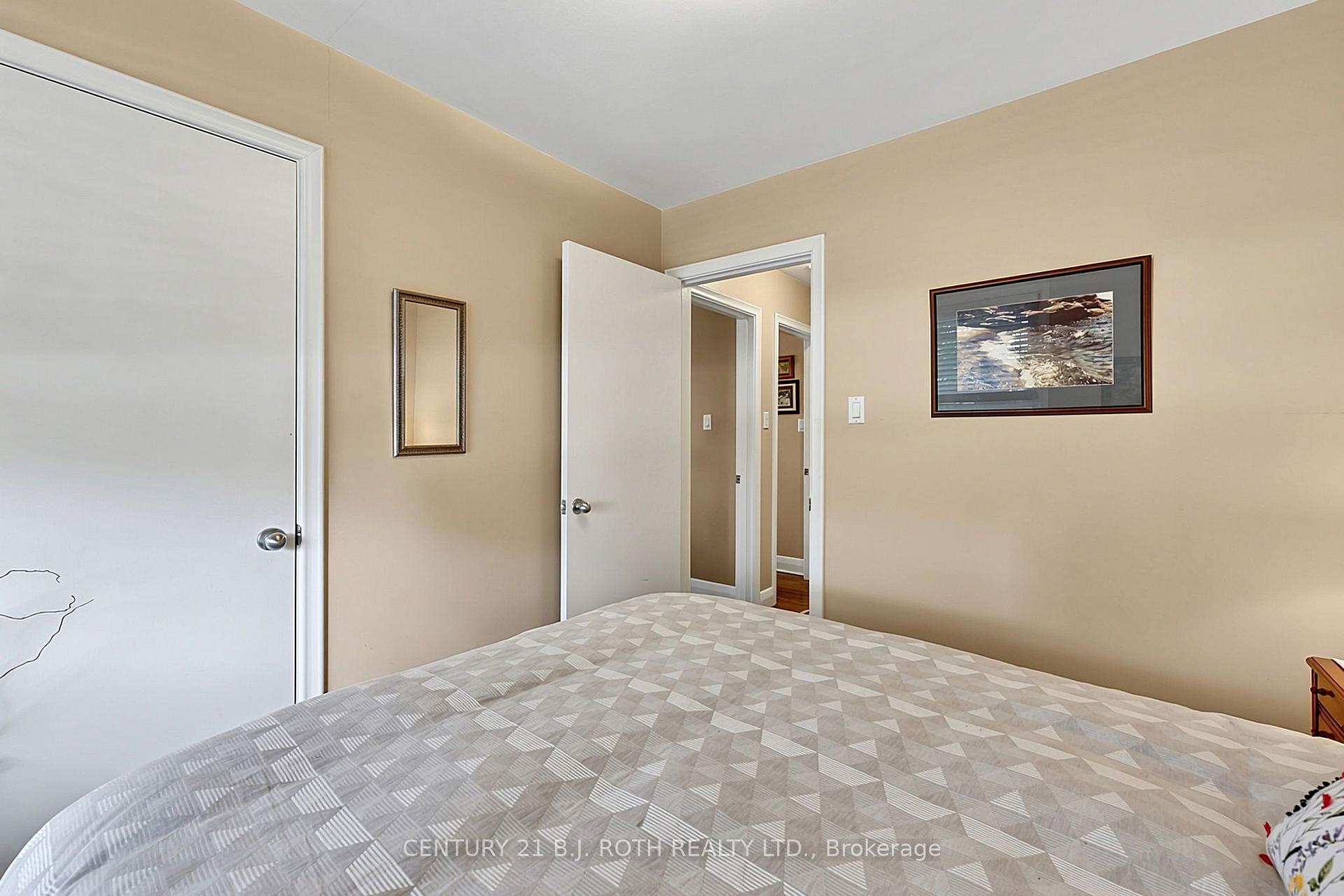 140 Shanty Bay Road