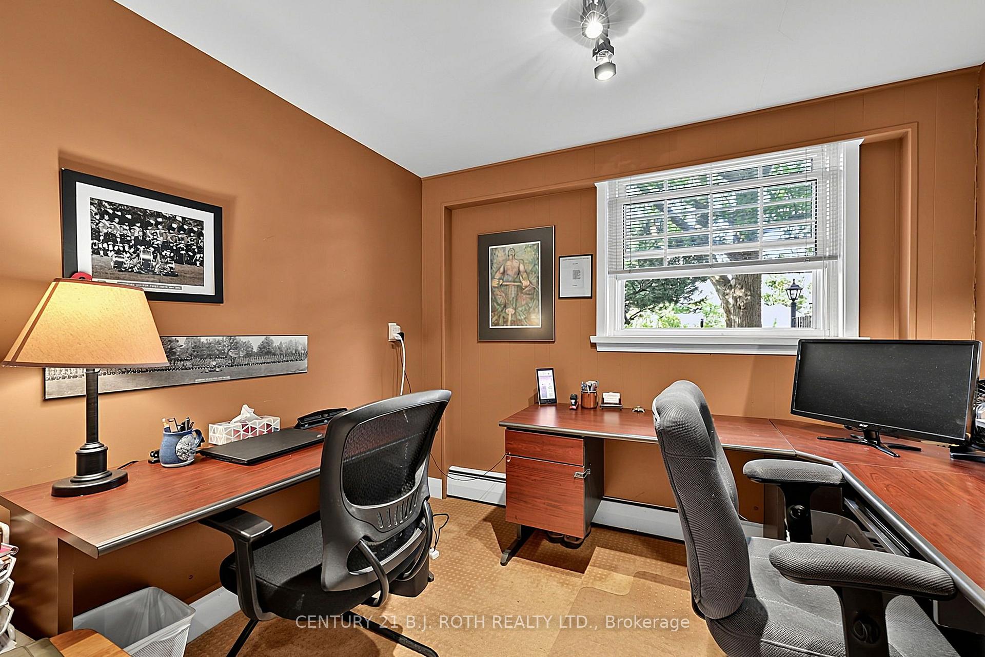 140 Shanty Bay Road