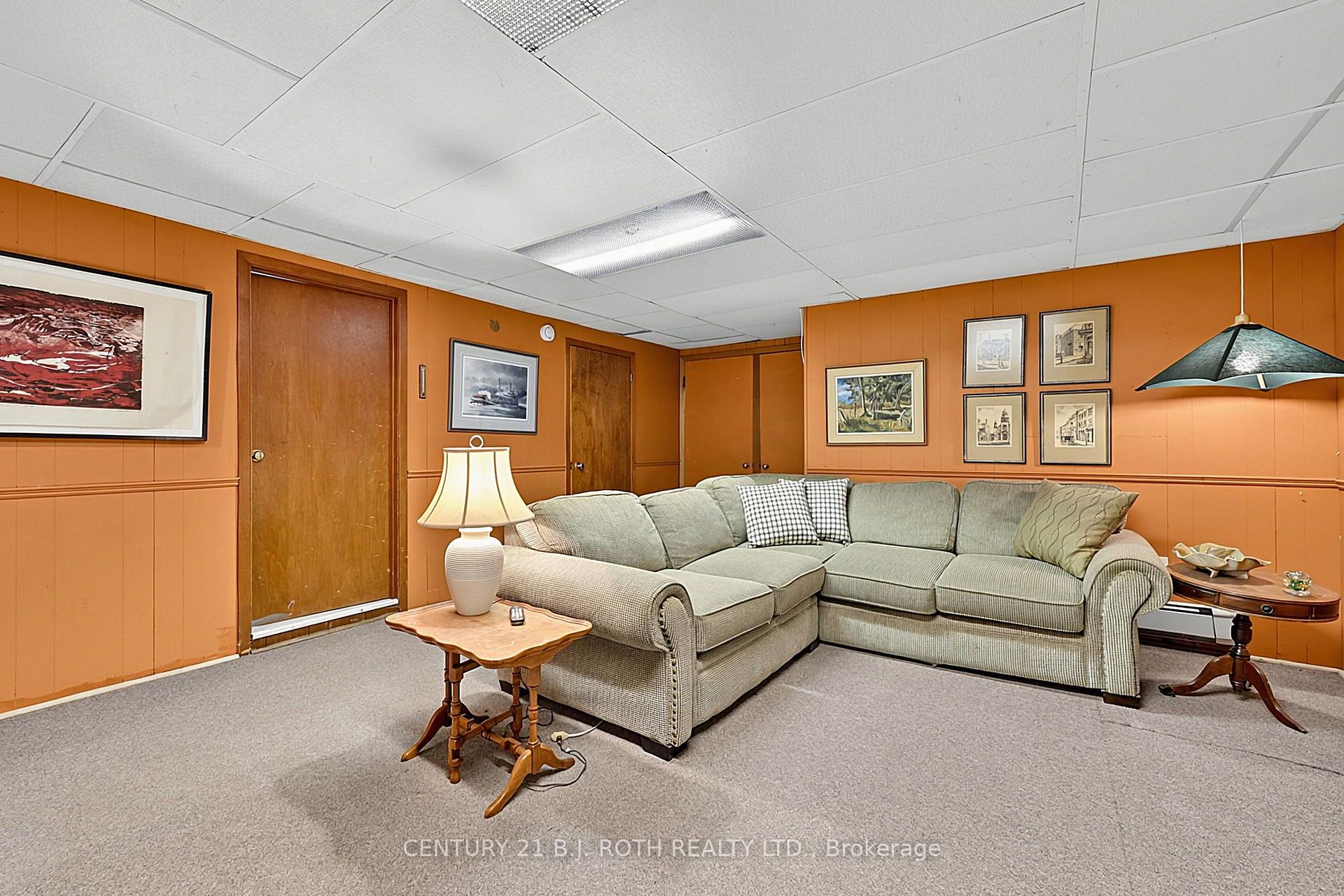 140 Shanty Bay Road